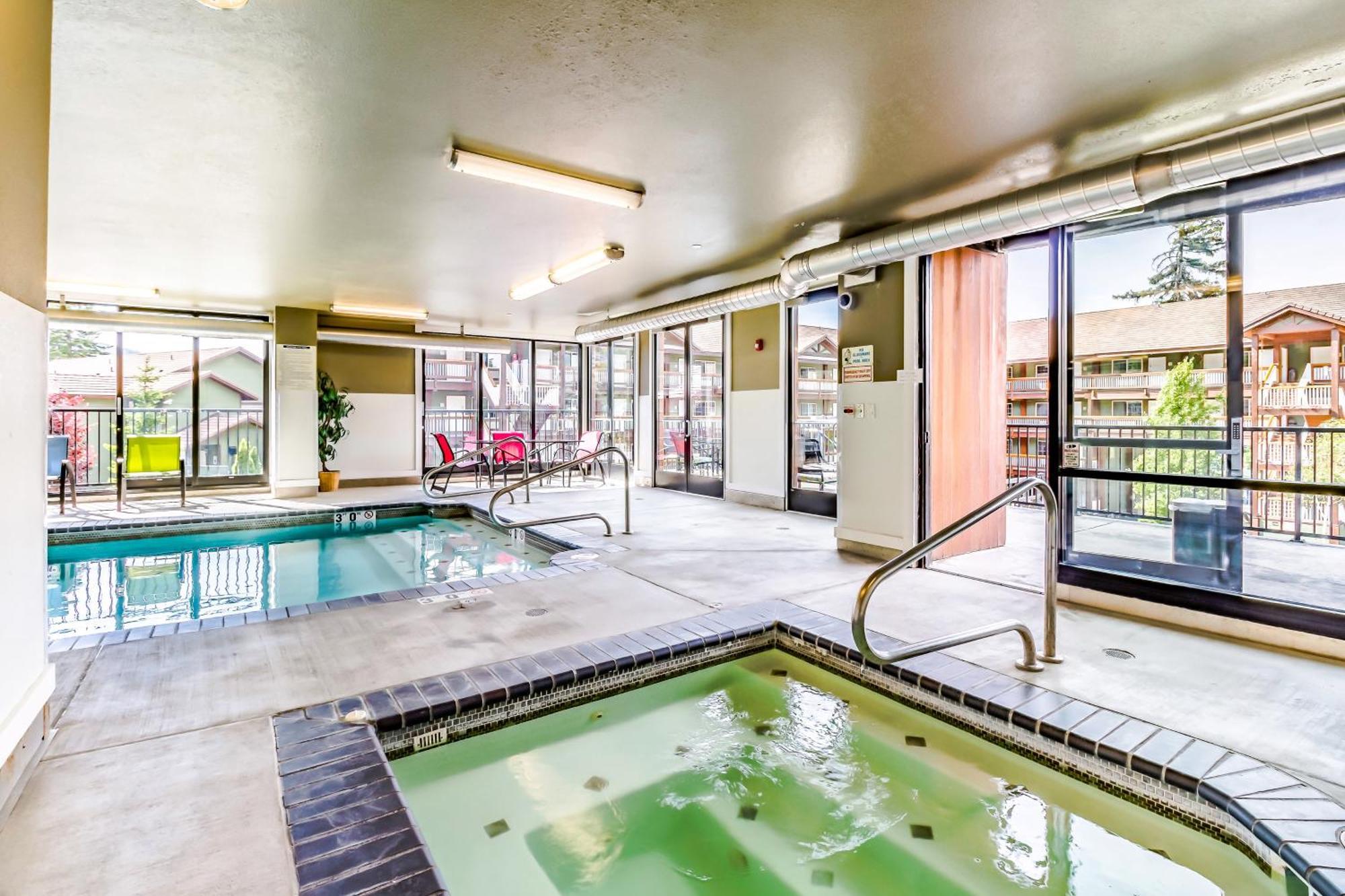Chelan Resort Suites: Comfort By The Lake #201 Luaran gambar