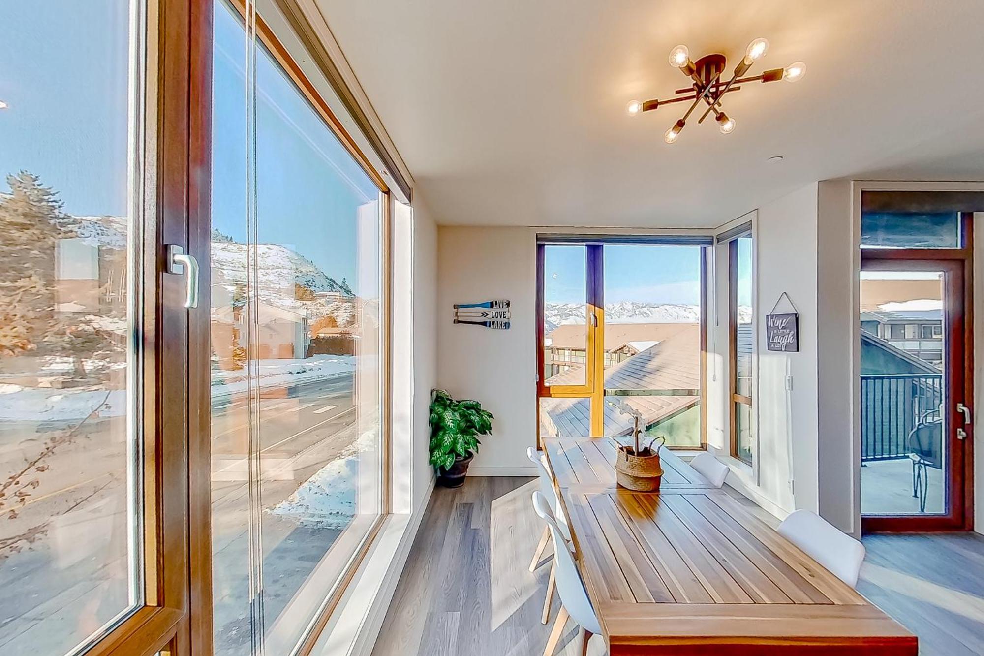 Chelan Resort Suites: Comfort By The Lake #201 Luaran gambar