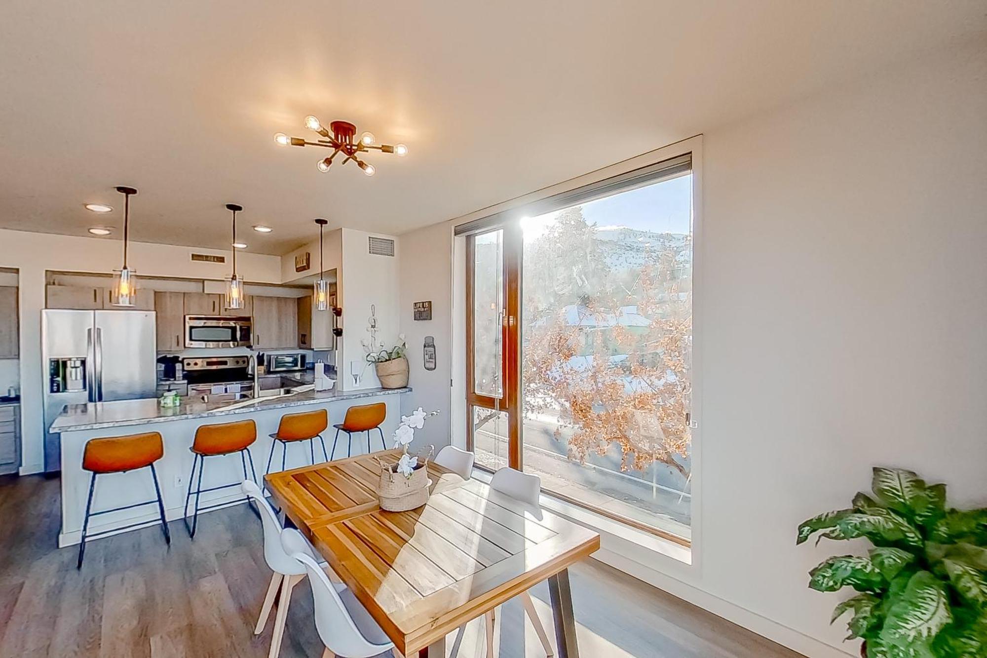 Chelan Resort Suites: Comfort By The Lake #201 Luaran gambar