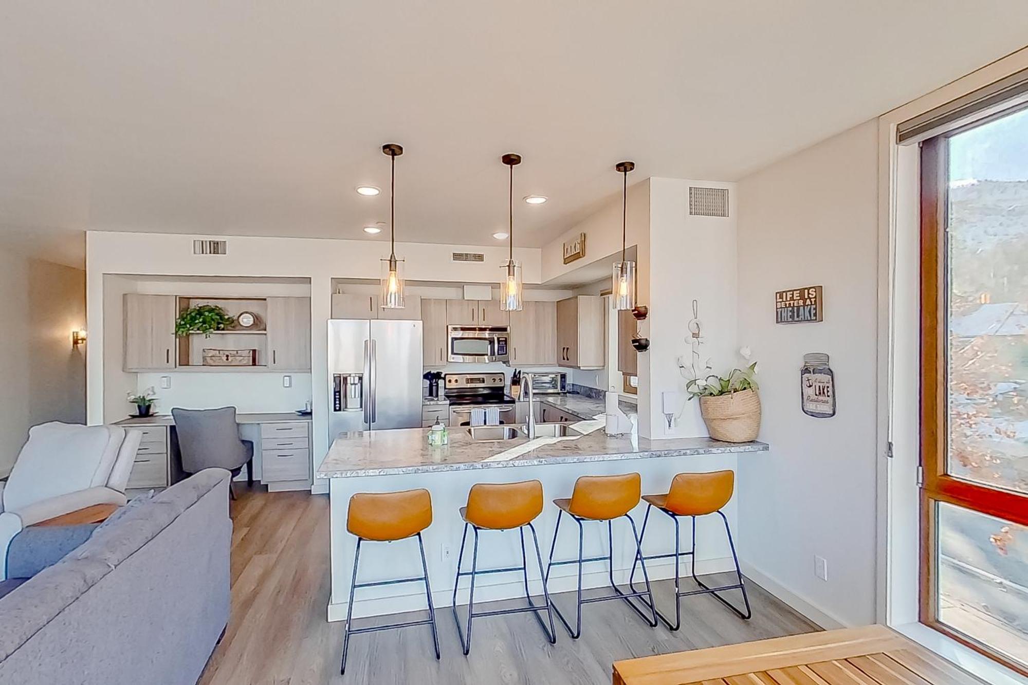 Chelan Resort Suites: Comfort By The Lake #201 Luaran gambar